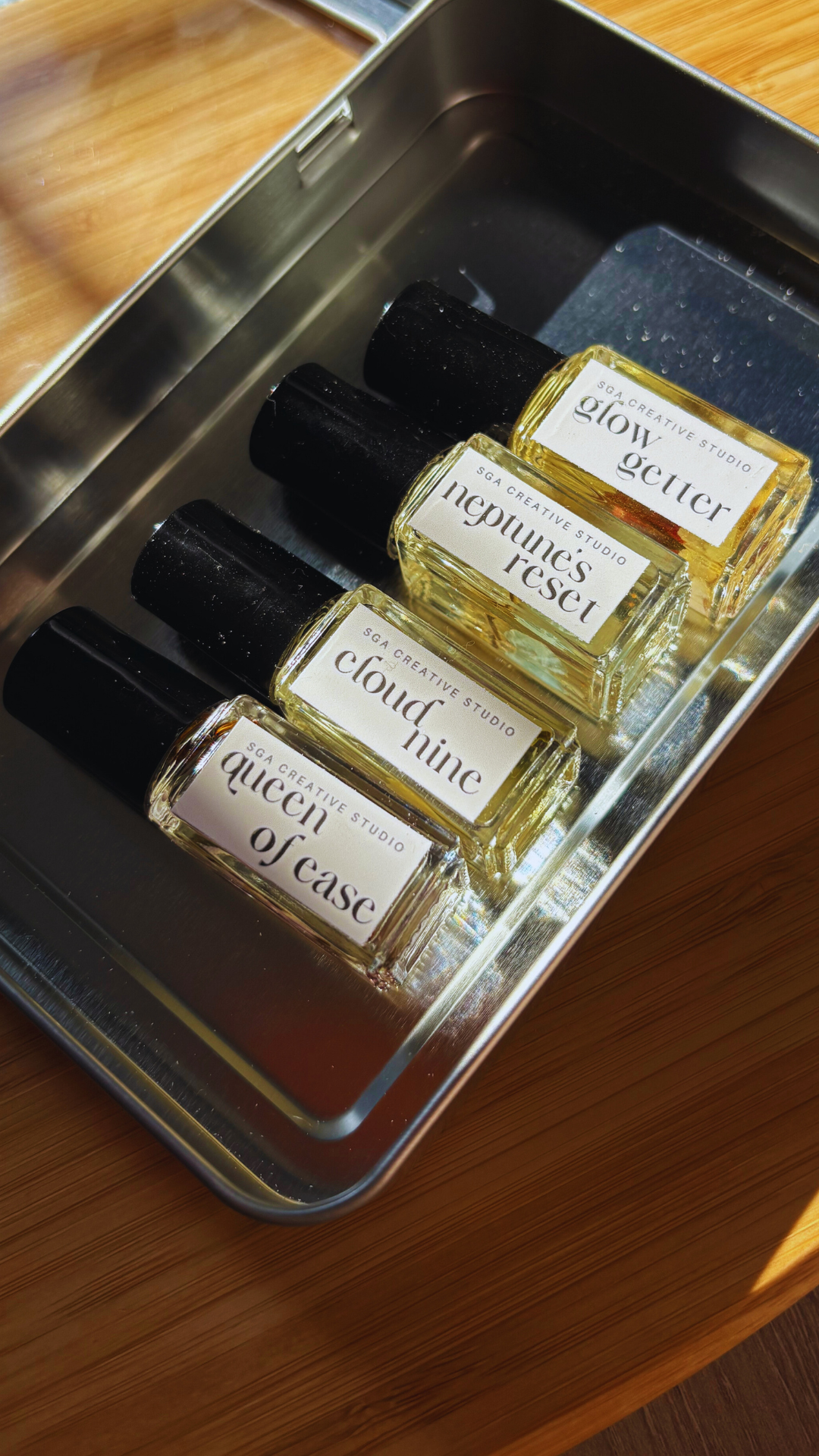 Discovery Set - 4 mini rollers + cuticle pen